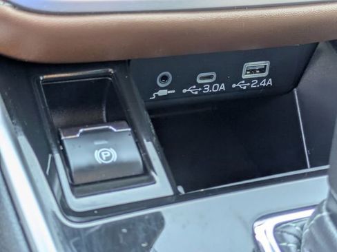 Used 2024 Subaru Outback Touring image 16