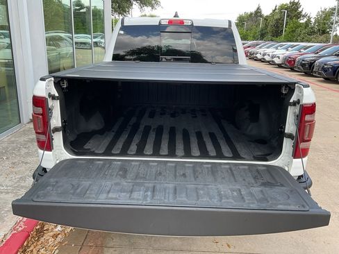 Used 2019 RAM 1500 Big Horn image 9
