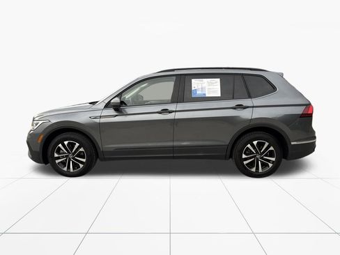Used 2023 Volkswagen Tiguan S image 5