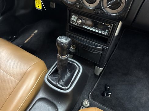 Used 2002 Toyota MR2 image 17