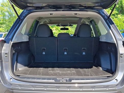 Used 2024 Subaru Forester Premium AWD/4WD image 29