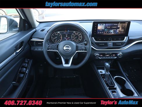 New 2025 Nissan Altima 2.5 SR w/ SR Premium Package image 25