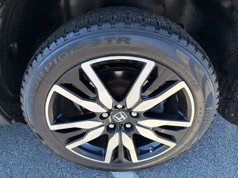 Used 2021 Honda Pilot Touring image 20