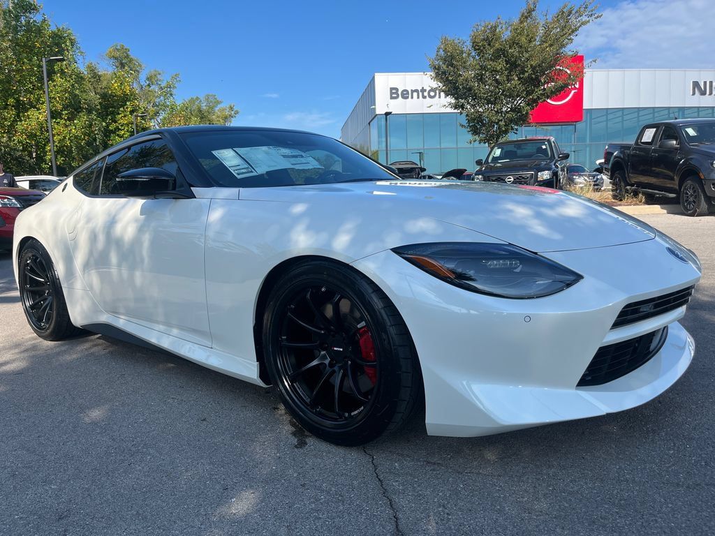 New 2027 Nissan Z Performance RWD image 3