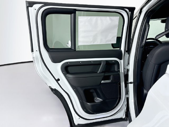 New 2026 Land Rover Defender 110 S AWD/4WD image 22