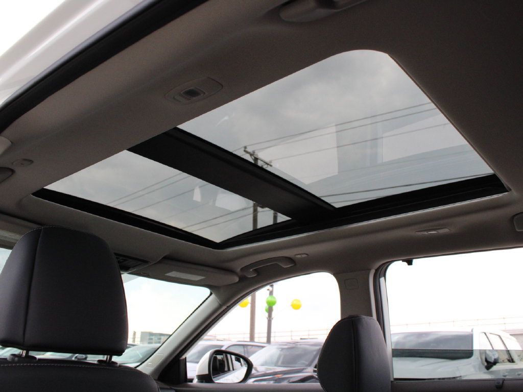 Used 2023 Nissan Rogue SL w/ SL Premium Package FWD image 21