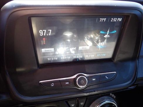 Used 2018 Chevrolet Camaro LT RWD image 16