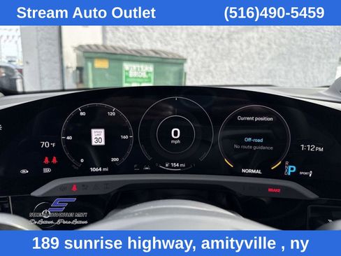 Used 2023 Porsche Taycan 4S AWD/4WD image 19