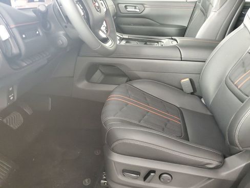 New 2026 Nissan Armada PRO-4X w/ Captain's Chari Seat Package image 11