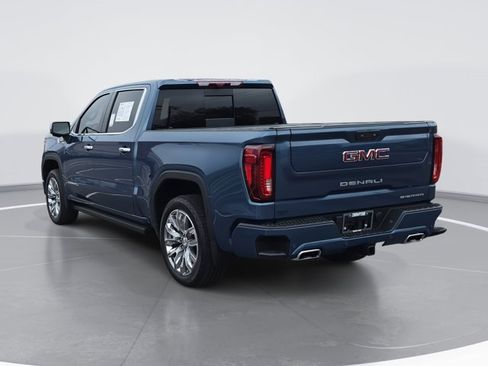 Used 2025 GMC Sierra 1500 Denali image 5