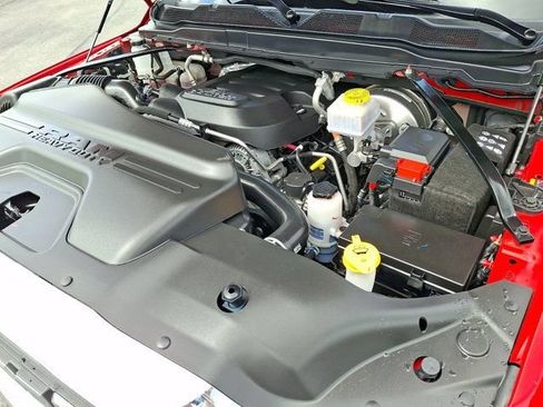 Certified 2026 RAM 2500 Big Horn AWD/4WD image 34