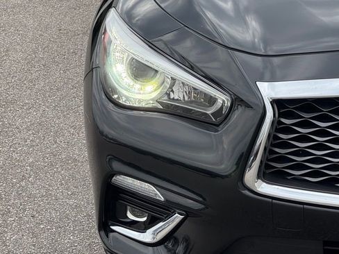 Used 2019 INFINITI Q50 Luxe w/ Essential Package (3.0T Luxe) image 6