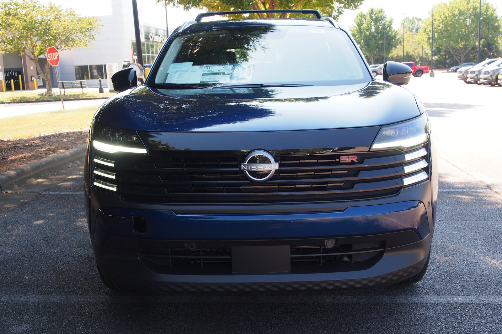 Used 2026 Nissan Kicks SR FWD image 2