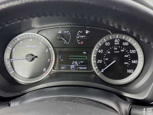 Used 2015 Nissan Sentra SV w/ Cold Weather Package FWD image 14
