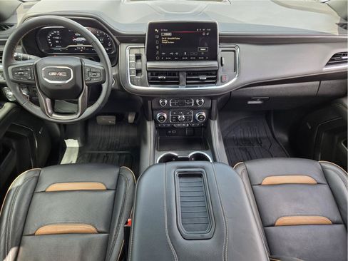 Used 2024 GMC Yukon AT4 w/ Technology Package AWD/4WD image 25