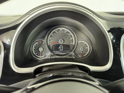 Used 2016 Volkswagen Beetle 1.8T SE image 19