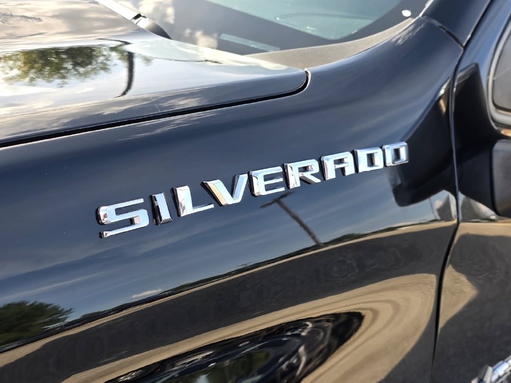 Used 2020 Chevrolet Silverado 1500 LT w/ Texas Edition RWD image 27