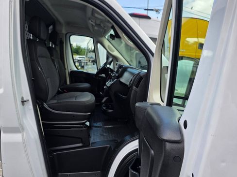 Used 2022 RAM ProMaster 2500 FWD image 15