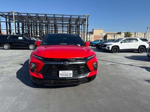 Used 2023 Chevrolet Blazer RS w/ Driver Confidence II Package FWD image 2