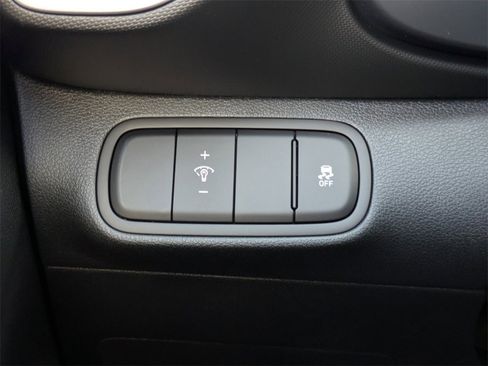 New 2026 Hyundai Venue SEL image 25