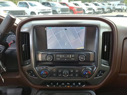 Used 2015 Chevrolet Silverado 3500 High Country w/ Duramax Plus Package image 19