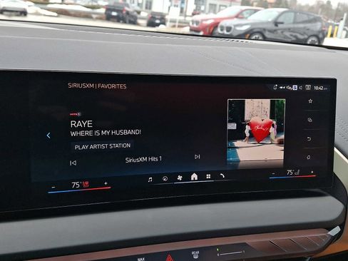 Used 2025 BMW X3 xDrive30i w/ Premium Package image 18