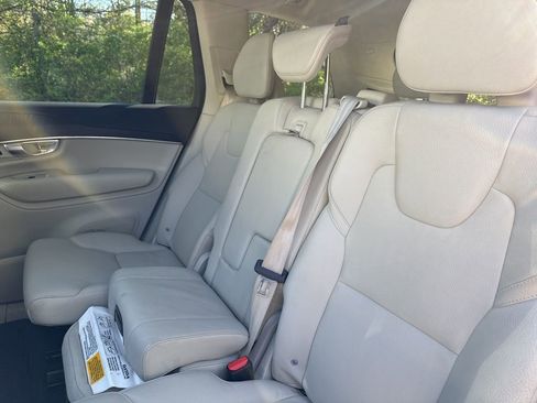 Used 2020 Volvo XC90 T5 Momentum AWD/4WD image 31