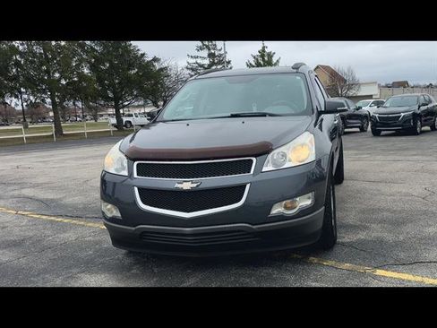 Used 2012 Chevrolet Traverse LT image 25