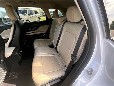 Used 2025 Lincoln Corsair Reserve w/ Jet Appearance Package FWD image 23