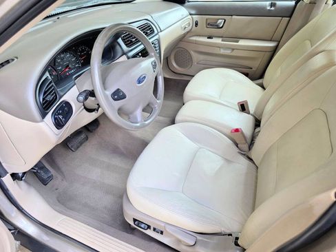 Used 2002 Ford Taurus SEL FWD image 7