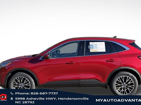Used 2022 Ford Escape Titanium w/ Titanium Premium Package image 8