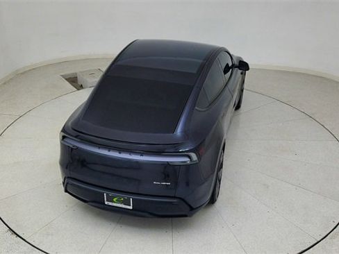 Used 2026 Tesla Model Y Long Range image 77