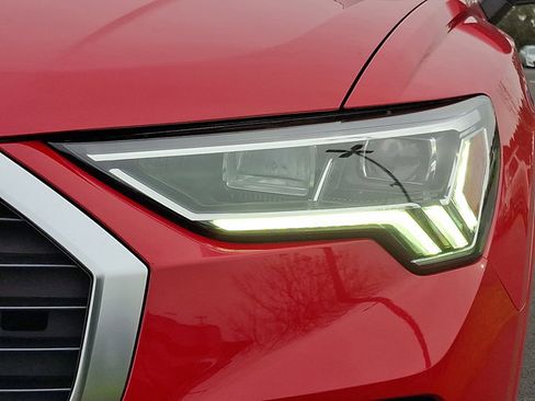 Used 2023 Audi Q3 2.0T Premium Plus image 10