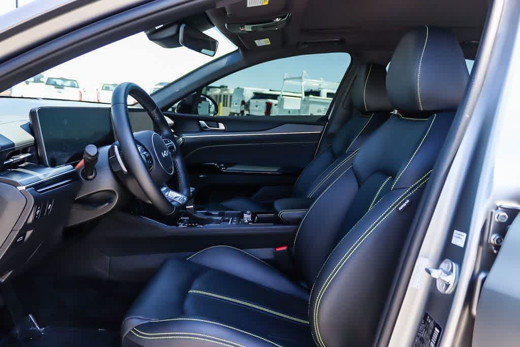 Used 2025 Kia K5 GT w/ GT1 Package FWD image 17