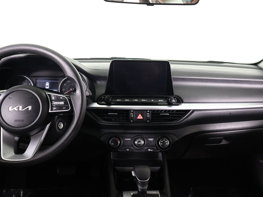 Used 2024 Kia Forte LXS w/ LXS Technology Package FWD image 32