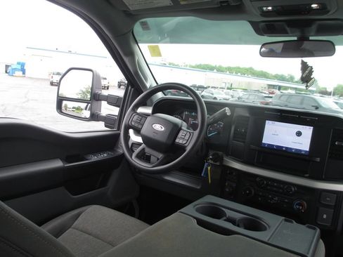 Used 2024 Ford F250 XL w/ XL Chrome Package AWD/4WD image 21