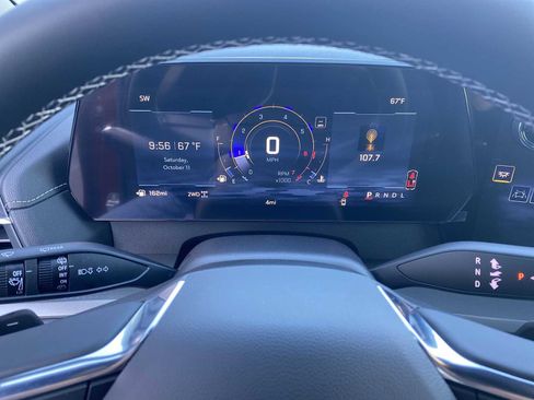 New 2026 Chevrolet Traverse LT w/ Sun and Wheel Package image 11