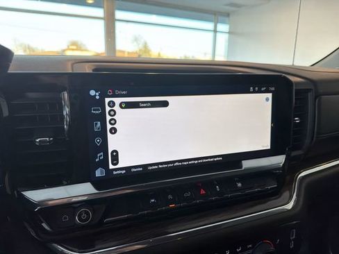 Certified 2024 Chevrolet Silverado 1500 LT image 24