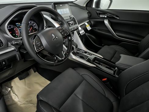 New 2026 Mitsubishi Eclipse Cross SE image 12