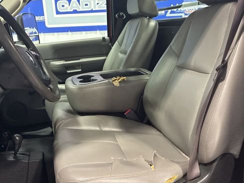 Used 2009 Chevrolet Silverado 3500 W/T image 11