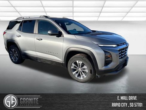 Used 2025 Chevrolet Equinox LT w/ Convenience Package II image 7