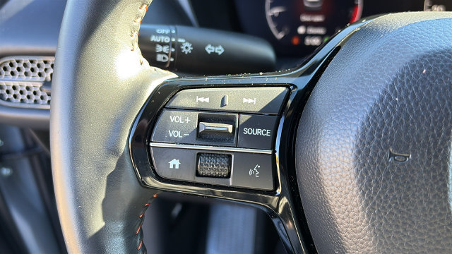 Used 2024 Honda HR-V Sport image 11
