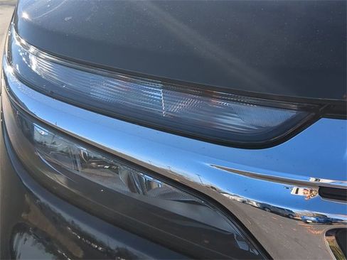 Used 2023 Chevrolet Equinox LS w/ LS Convenience Package image 9