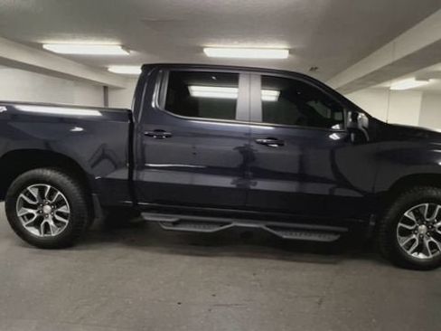 Certified 2024 Chevrolet Silverado 1500 LT AWD/4WD image 9
