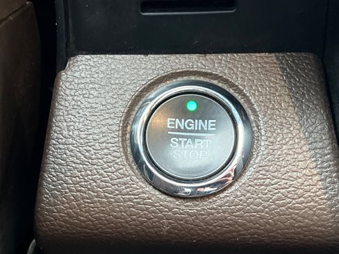 Used 2020 Ford F450 King Ranch w/ King Ranch Ultimate Package image 24