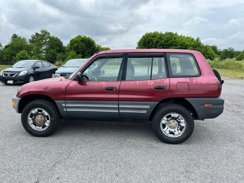 Used 1999 Toyota RAV4 4WD 4-Door image 6