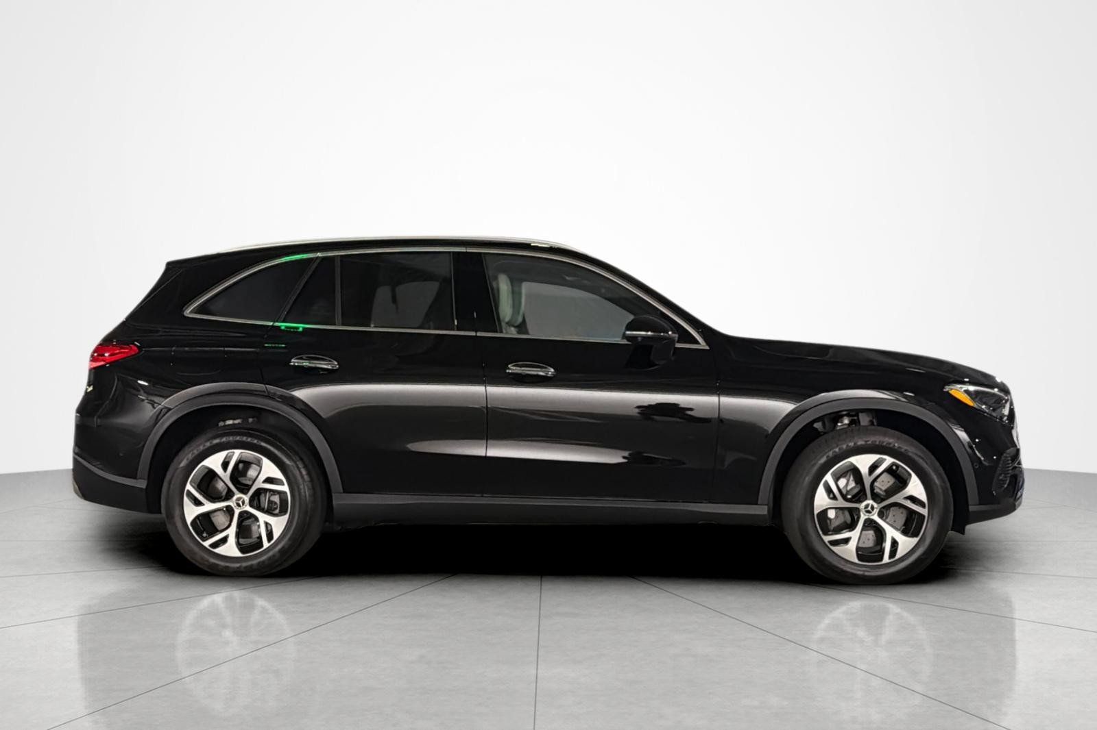 New 2026 Mercedes-Benz GLC 350e 4MATIC image 6