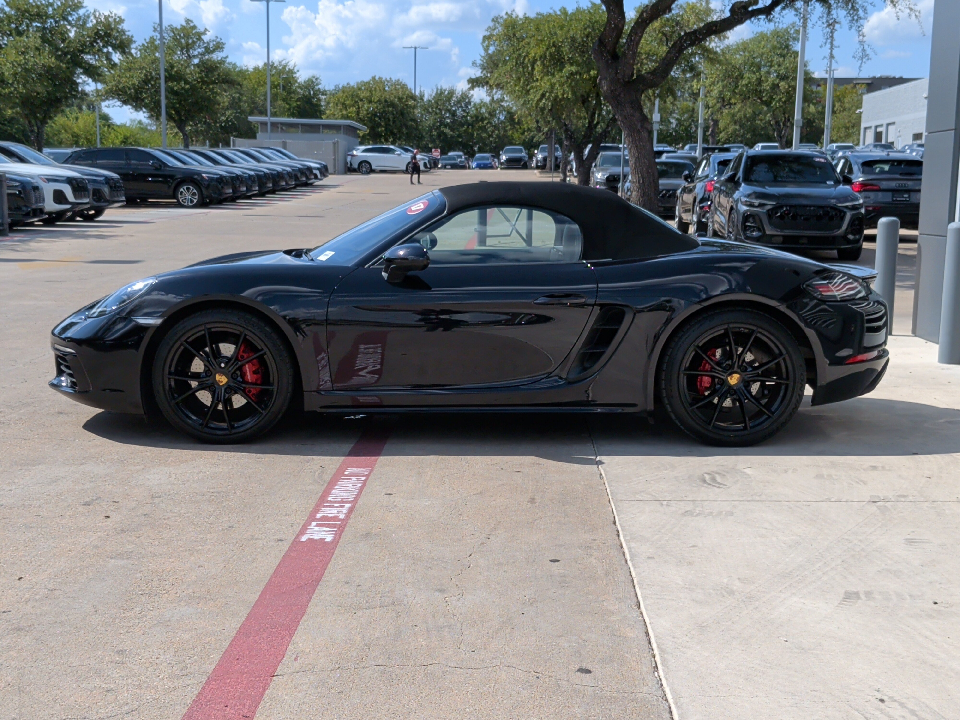 Used 2017 Porsche 718 Boxster S RWD image 7
