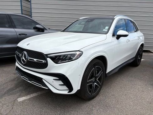 Certified 2026 Mercedes-Benz GLC 300 image 1