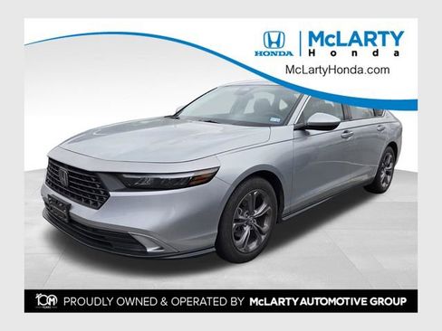 Used 2024 Honda Accord EX image 1